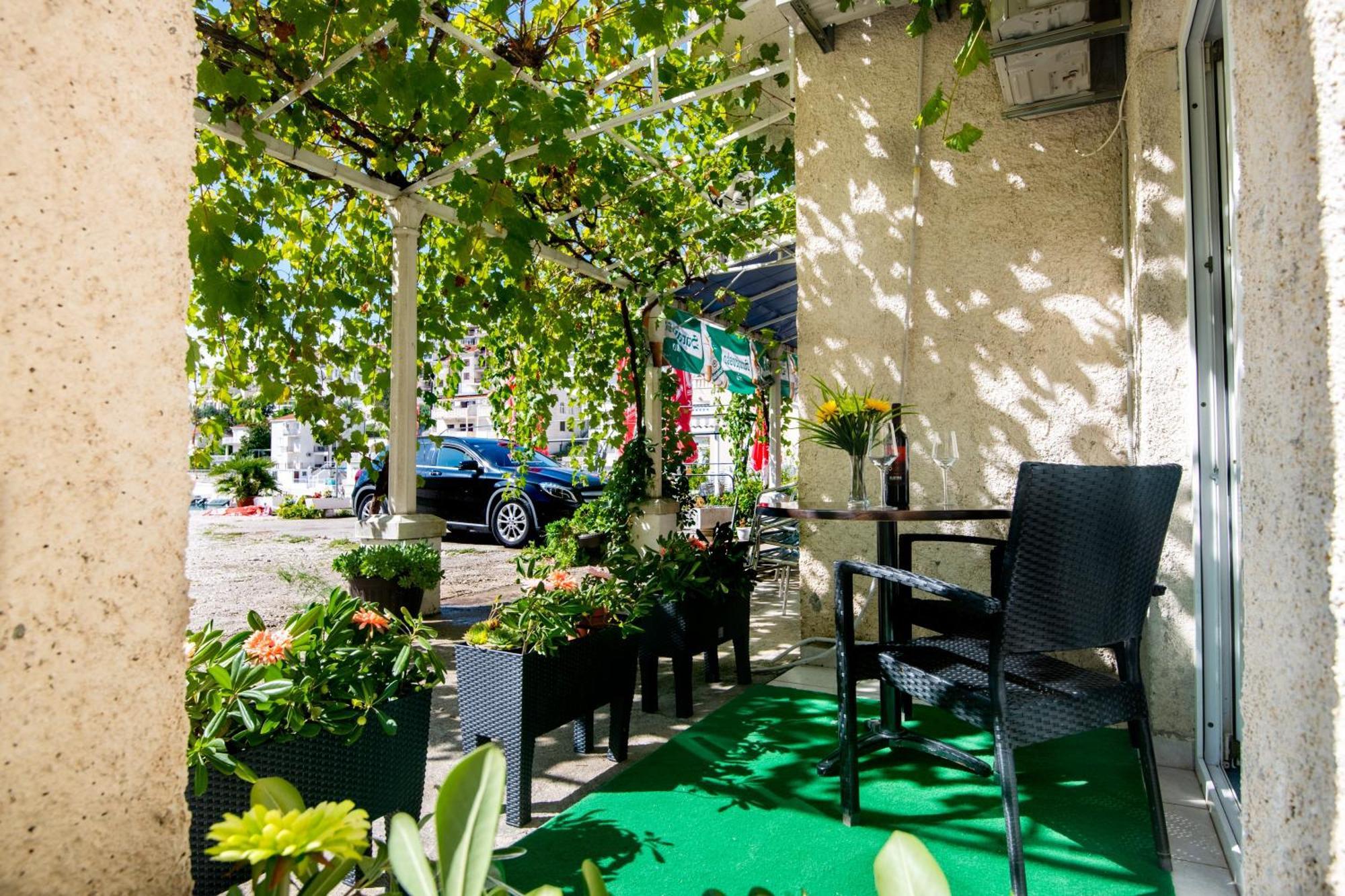 נאום Apartments Matej חדר תמונה
